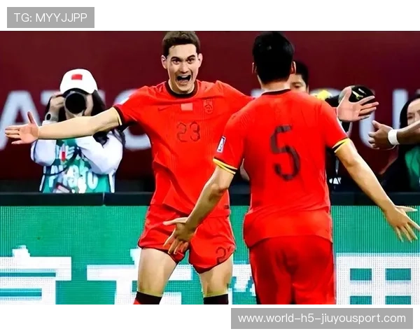 球员在国际赛场上凭借速度与技术突破成焦点,球员们在赛场上 球员在国际赛场上凭借速度与技术突破成焦点,球员们在赛场上