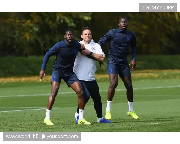 切尔西冬窗继续强化防线,后防补强成为当务之急,切尔西进攻 切尔西冬窗继续强化防线,后防补强成为当务之急,切尔西进攻