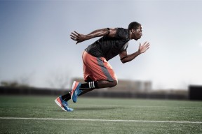 九游手游官网-体育新闻中心全程报道赛况，体育新闻中心全程报道赛况分析