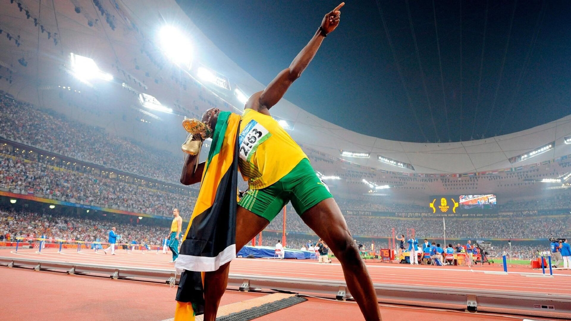 争议:阿莫林当选英超10月最佳主帅,英超十大巨星